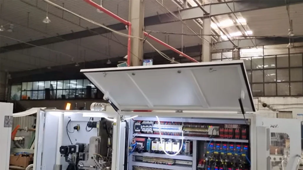 Automatic Facial Tissue Wrapping Machine