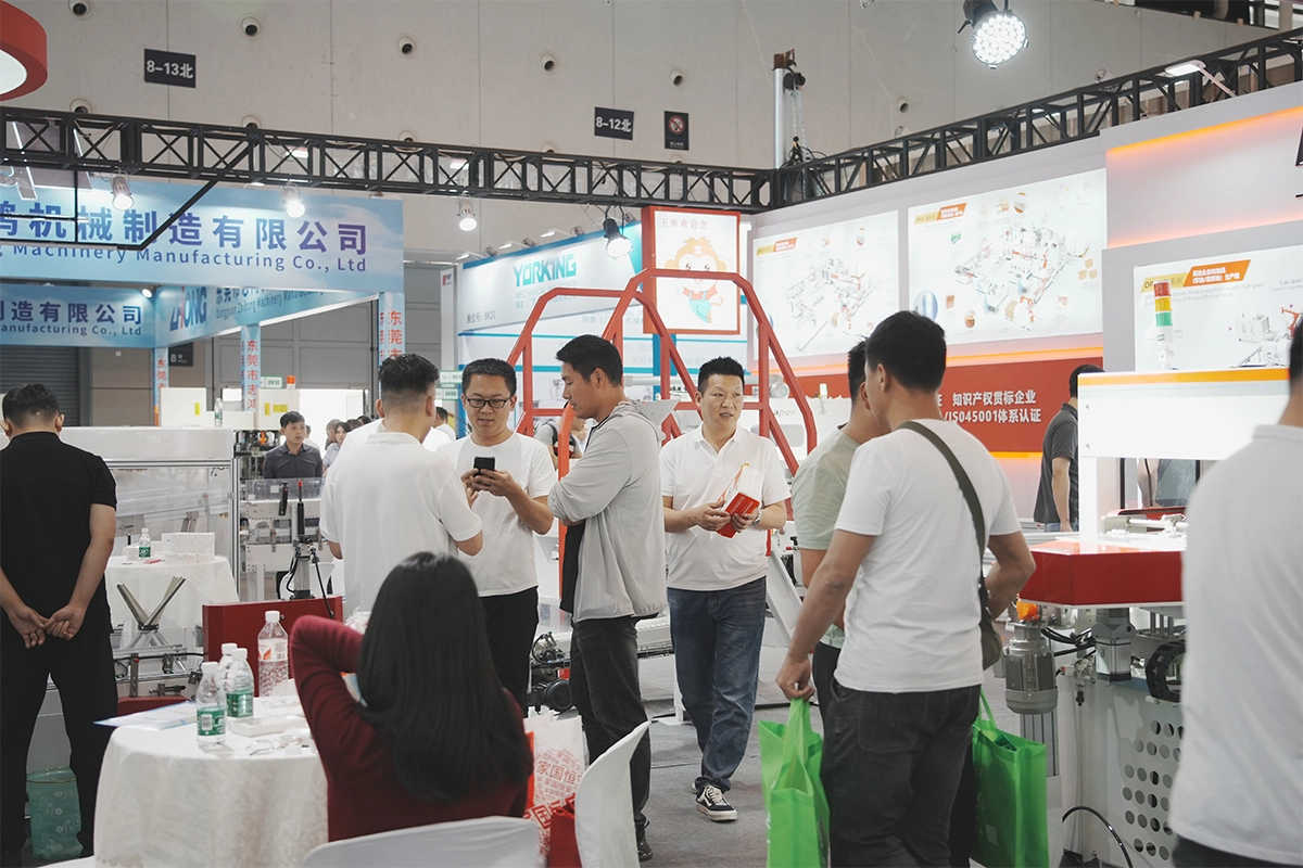 handkerchief manufacturing machines